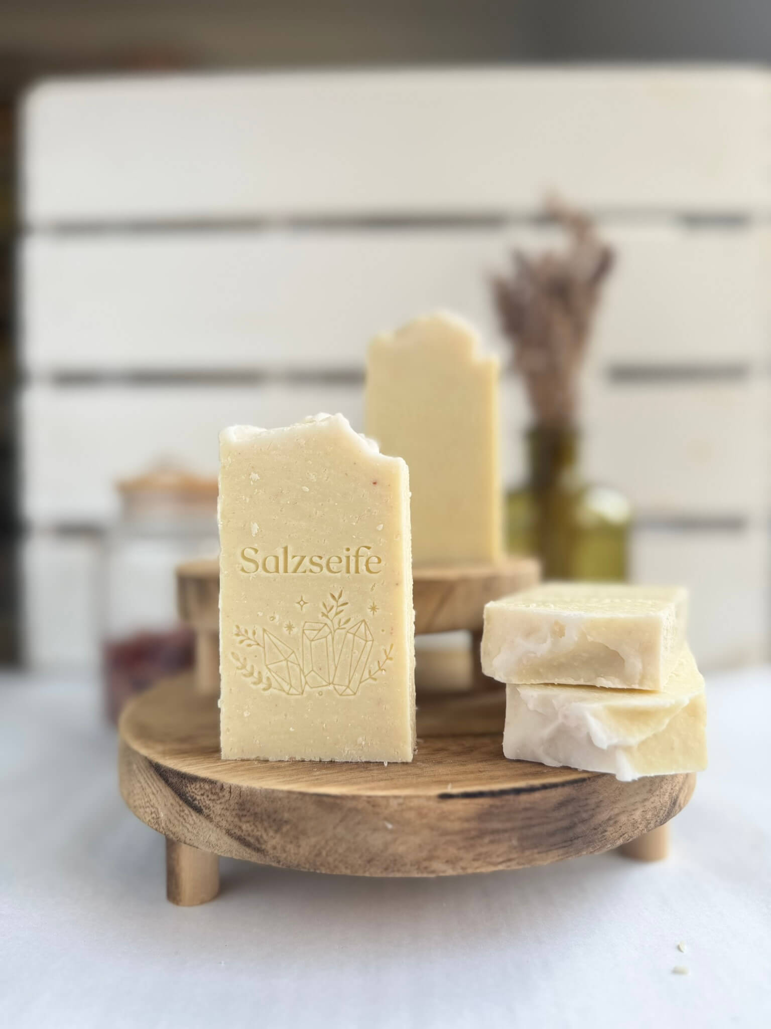 Naturseife "Salzliebe" Pfefferminz Salzseife Rosengeranie – Naturseife mit pinkem Himalayasalz von Seifenmagie